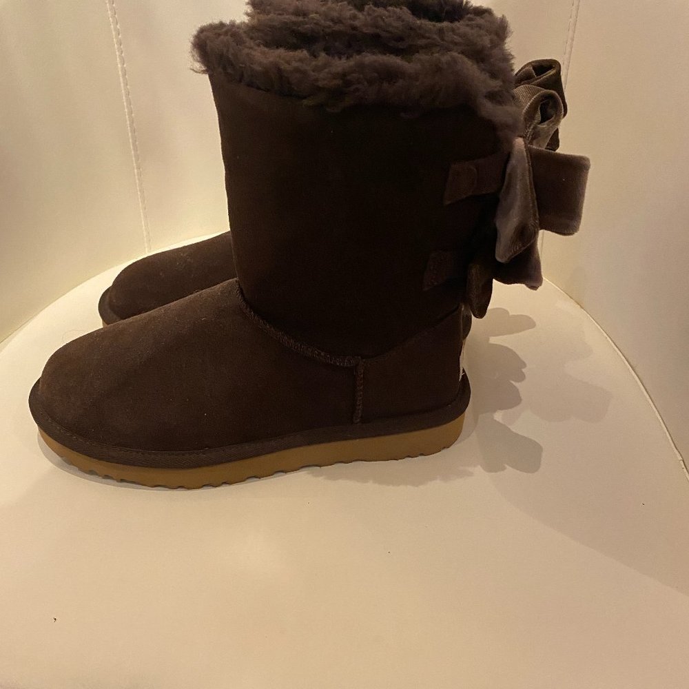 UGG NEW Bailey Bow boots